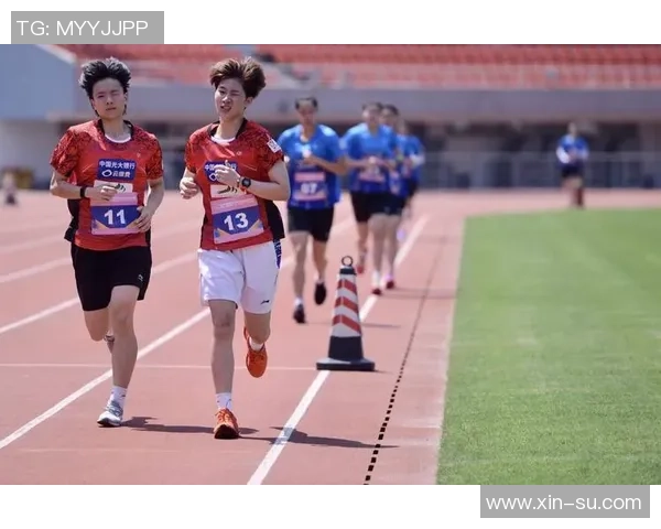 深圳足球队荣登耐力排行榜首位展现卓越体能实力